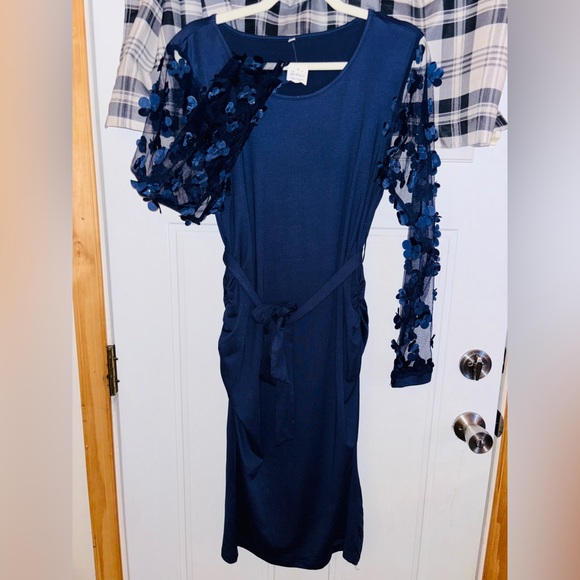 Navy Dress with Sheer Floral Sleeves unknown label - Picture 1 of 8